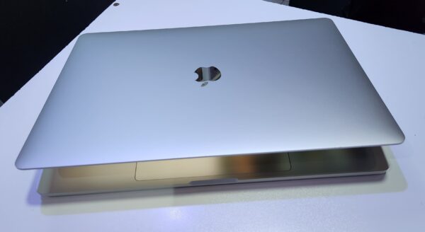 2019 Macbook Pro 16-inch | intel core i9 2.3ghz 8-core | 32GB LPDDR4 Memory | 1TB Flash Storage | 8GB Radeon Pro Graphics | Retina Display with TrueTone Technology | Touchbar and Touch ID