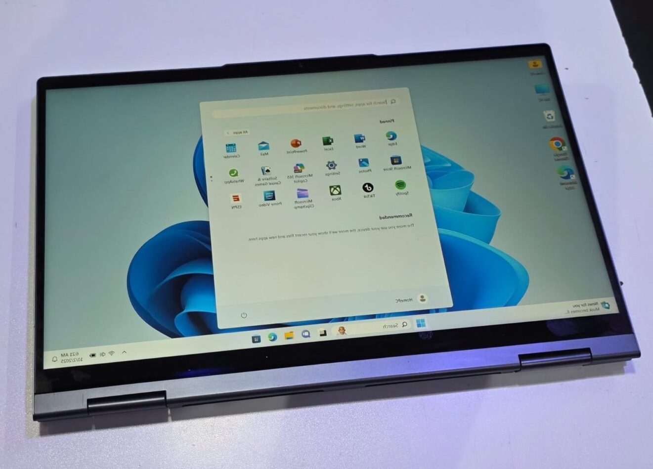 Lenovo Yoga 7i