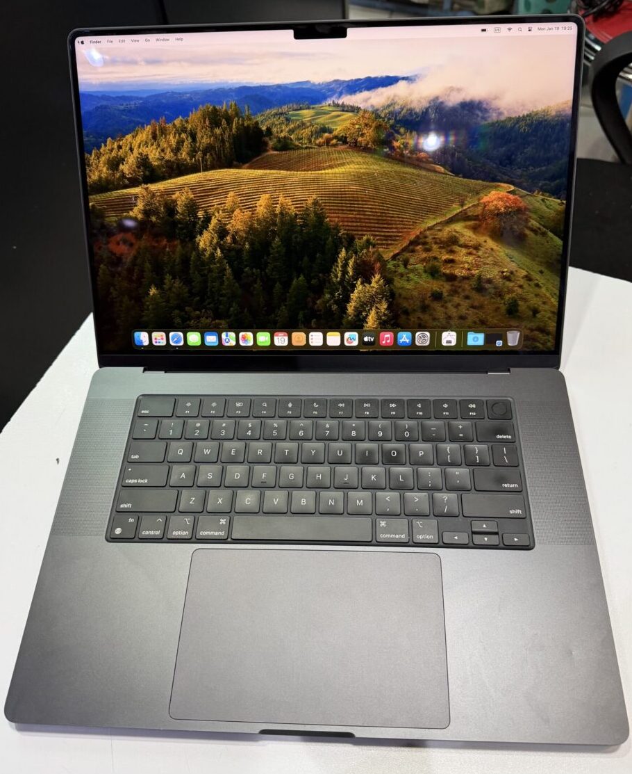 Apple MacBook Pro 16-Inch (2023) with M3 Max Chip – 36GB RAM, 1TB SSD