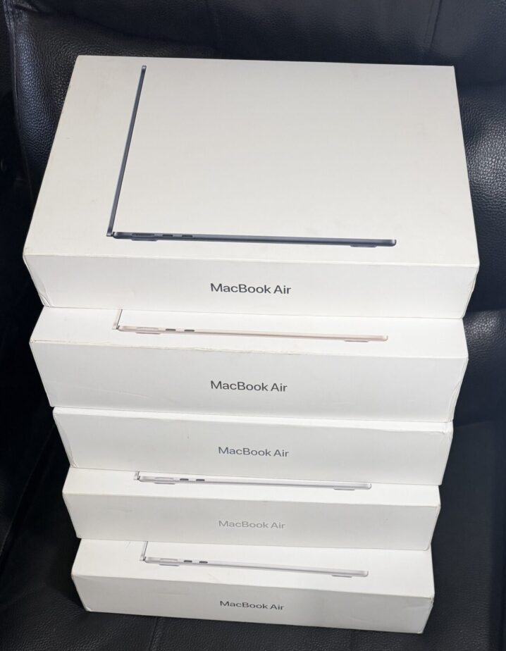 13-inch Macbook Air M5 Chip | 16GB Memory | 512GB Storage